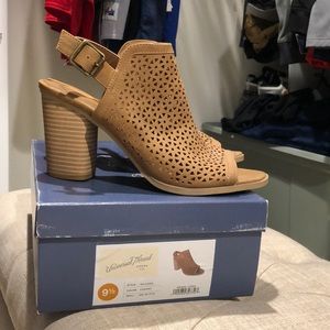 Color light brown (cognac) size 9 1/2